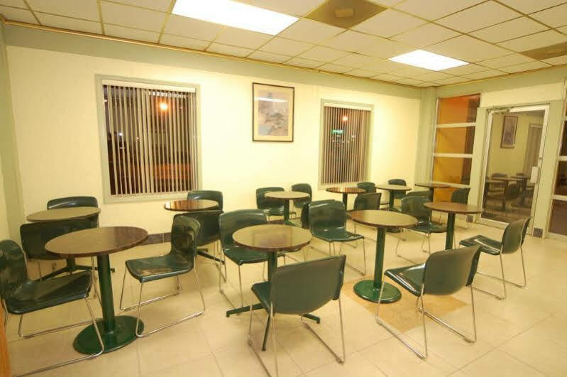 Rodeway Inn Conference Center Beaumont Extérieur photo